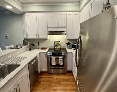 359 Ahern Street - Photo Thumbnail 4