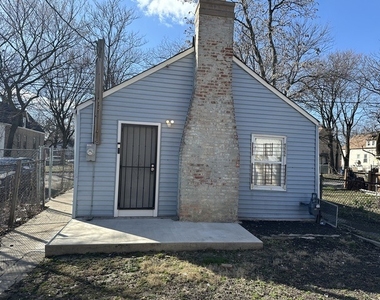 6924 S Aberdeen Street - Photo Thumbnail 9