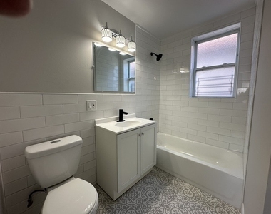 6924 S Aberdeen Street - Photo Thumbnail 5