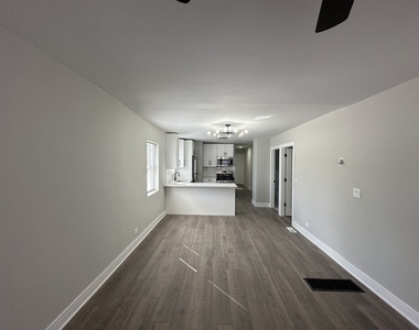 6924 S Aberdeen Street - Photo Thumbnail 4