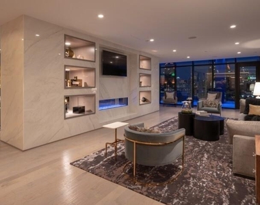 1400 W Peachtree Street Nw - Photo Thumbnail 9