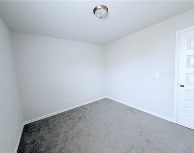 409 Mcginnis Circle - Photo Thumbnail 20