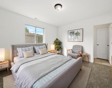13906 Central Park Avenue - Photo Thumbnail 14