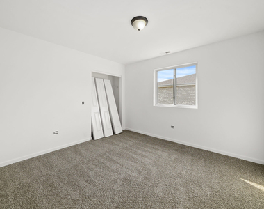 13906 Central Park Avenue - Photo Thumbnail 9