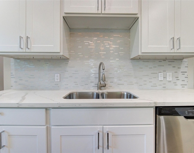 4536 Sunflower Street - Photo Thumbnail 8