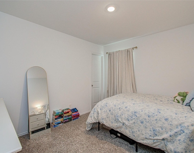 14344 Rain Drive - Photo Thumbnail 6