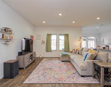 14344 Rain Drive - Photo Thumbnail 12