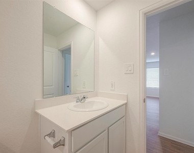 1491 Las Cuevas Drive - Photo Thumbnail 22