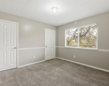 3327 Shady Glen Lane - Photo Thumbnail 30