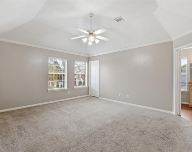 3327 Shady Glen Lane - Photo Thumbnail 23