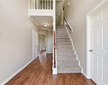 3327 Shady Glen Lane - Photo Thumbnail 5