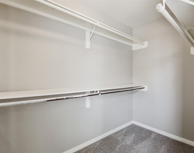 3327 Shady Glen Lane - Photo Thumbnail 26