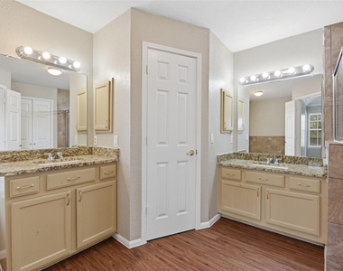 3327 Shady Glen Lane - Photo Thumbnail 27