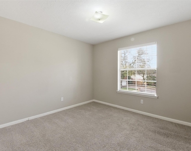 3327 Shady Glen Lane - Photo Thumbnail 34