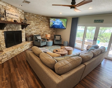 2055 Island View - Photo Thumbnail 4
