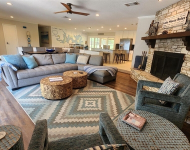 2055 Island View - Photo Thumbnail 7