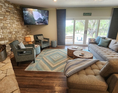 2055 Island View - Photo Thumbnail 6
