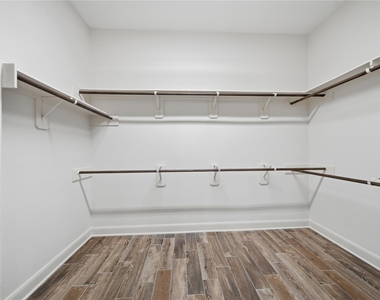 17614 Melmore Drive - Photo Thumbnail 19