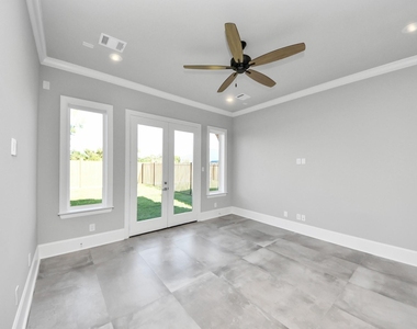 6322 Milwee Street - Photo Thumbnail 16
