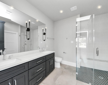 6322 Milwee Street - Photo Thumbnail 4