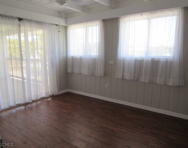 16120 Dublin Circle - Photo Thumbnail 10