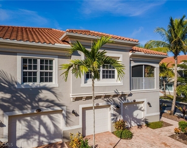 23550 Alamanda Drive - Photo Thumbnail 6