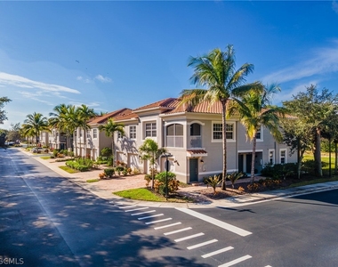 23550 Alamanda Drive - Photo Thumbnail 4