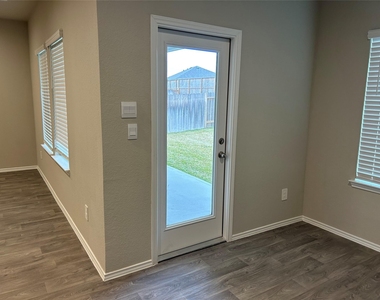 40434 Garden Heights Lane - Photo Thumbnail 21