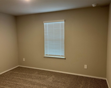 40434 Garden Heights Lane - Photo Thumbnail 25