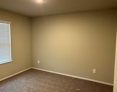 40434 Garden Heights Lane - Photo Thumbnail 24