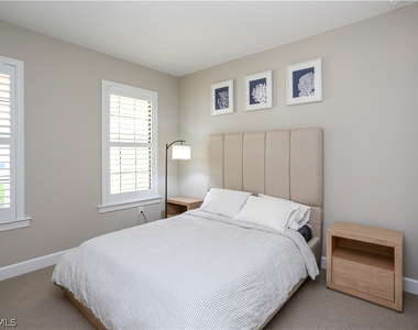 9716 Everglades Drive - Photo Thumbnail 18