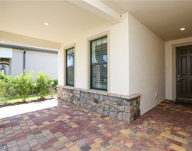 9716 Everglades Drive - Photo Thumbnail 5