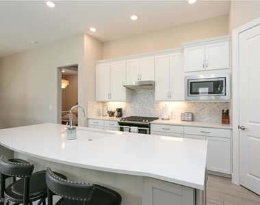 9716 Everglades Drive - Photo Thumbnail 29