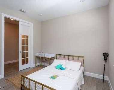 9716 Everglades Drive - Photo Thumbnail 26