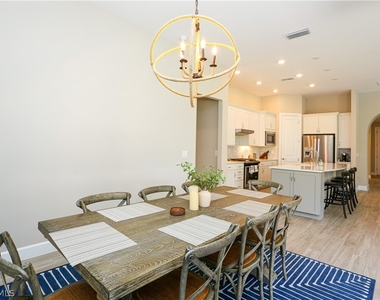 9716 Everglades Drive - Photo Thumbnail 9
