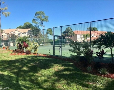 1070 Woodshire Lane - Photo Thumbnail 27