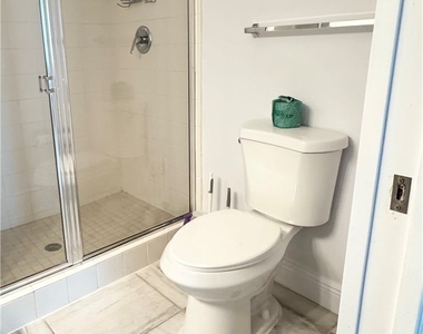 1190 Reserve Way - Photo Thumbnail 17