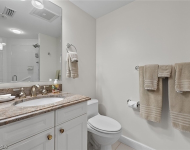 4021 Gulf Shore Boulevard N - Photo Thumbnail 3
