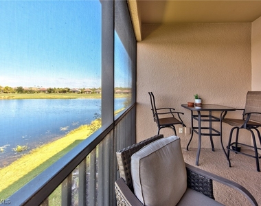 9377 Pocida Court - Photo Thumbnail 18