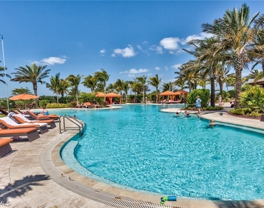 9377 Pocida Court - Photo Thumbnail 23