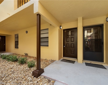 6142 Whiskey Creek Drive - Photo Thumbnail 9