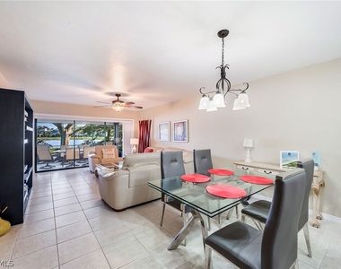 1802 Kings Lake Boulevard - Photo Thumbnail 3