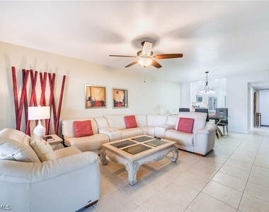 1802 Kings Lake Boulevard - Photo Thumbnail 2