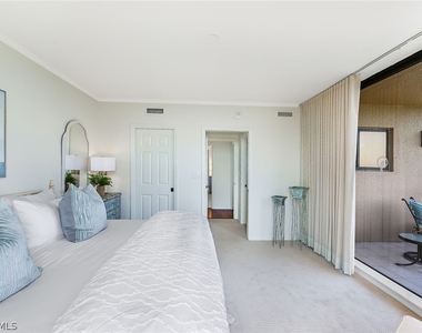 6075 Pelican Bay Boulevard - Photo Thumbnail 13