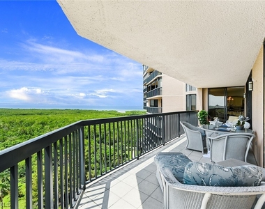 6075 Pelican Bay Boulevard - Photo Thumbnail 19