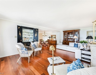 6075 Pelican Bay Boulevard - Photo Thumbnail 3