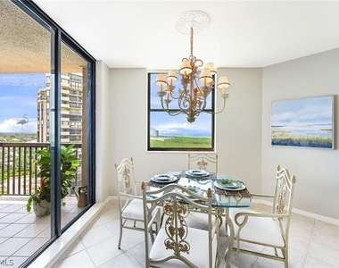 6075 Pelican Bay Boulevard - Photo Thumbnail 8