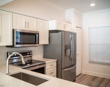 3235 Cypress Glen Way - Photo Thumbnail 1