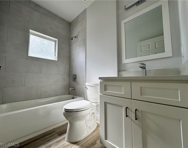 3235 Cypress Glen Way - Photo Thumbnail 9