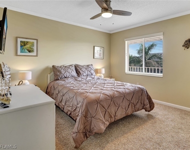 3062 Sandpiper Bay Circle - Photo Thumbnail 17